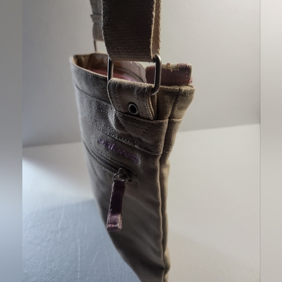 Dakine crossbody bag - Picture 2 of 5